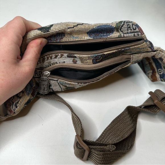 Women’s Route 66 Fanny - Picture 3 of 6